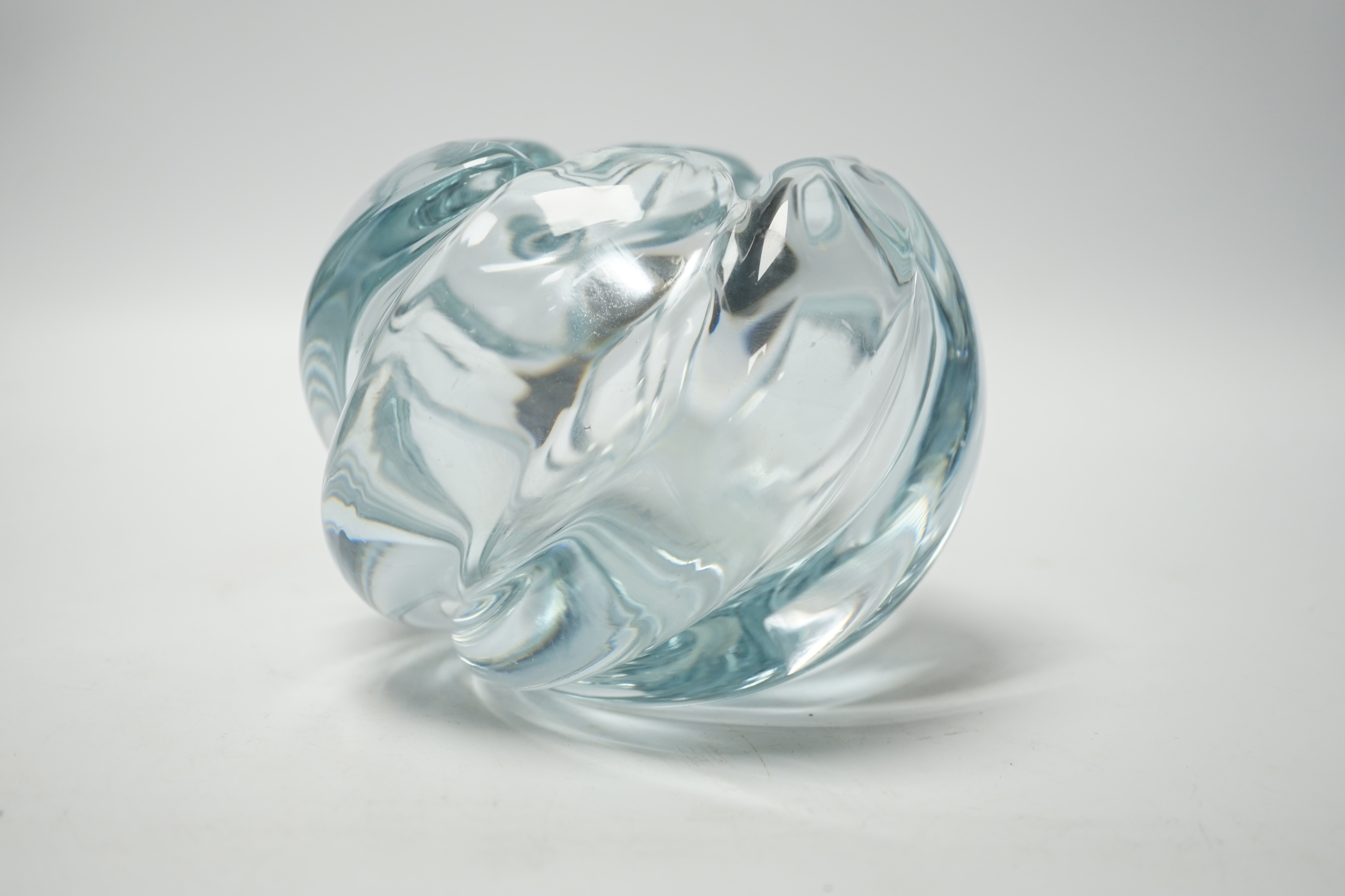 An Orrefors clear glass vase, 10cm